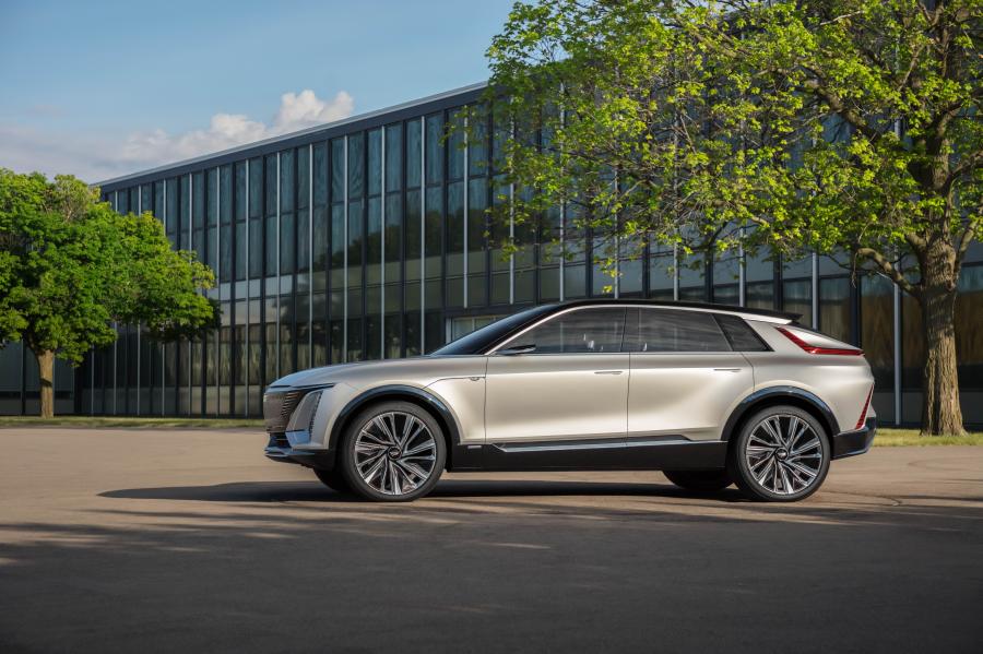  Cadillac Lyriq Show Car 2020 года  (фото 28 из 28)